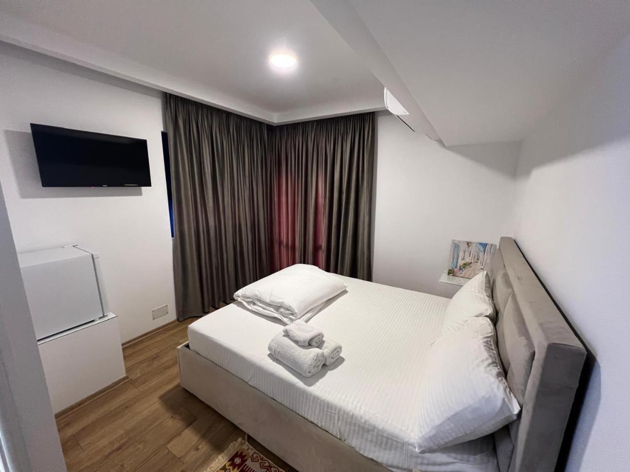 Blue Balcony Hotel غوليم المظهر الخارجي الصورة