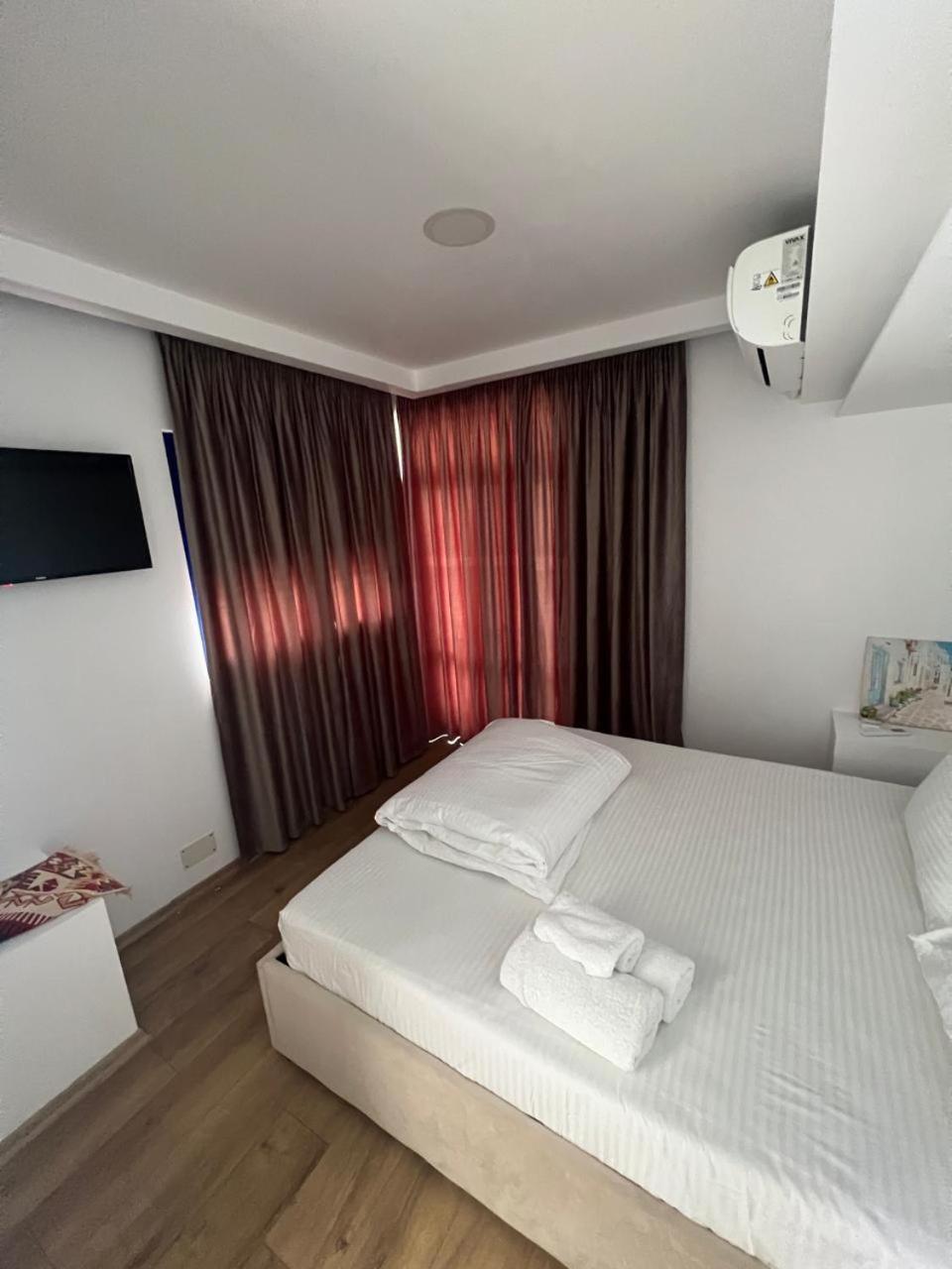 Blue Balcony Hotel غوليم المظهر الخارجي الصورة
