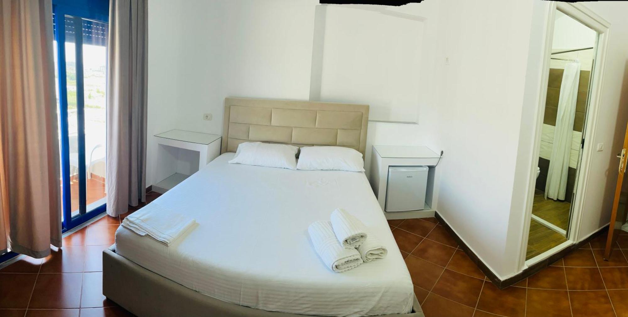 Blue Balcony Hotel غوليم المظهر الخارجي الصورة