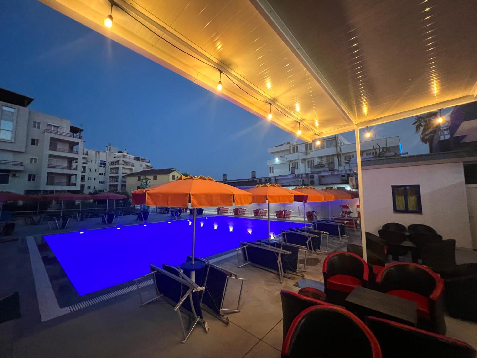 Blue Balcony Hotel غوليم المظهر الخارجي الصورة